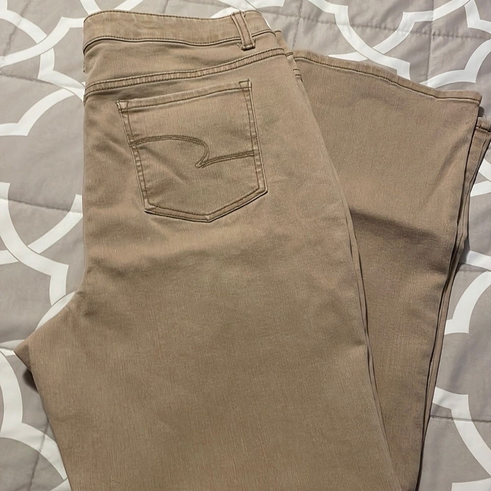 Beige jeans